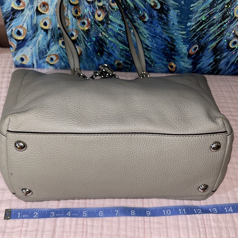 Michael Kors Pebbled Leather Gray With Silver Chain Harper Tote Bag - Picture 10 of 16